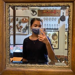 Meet your Posher, Vicky